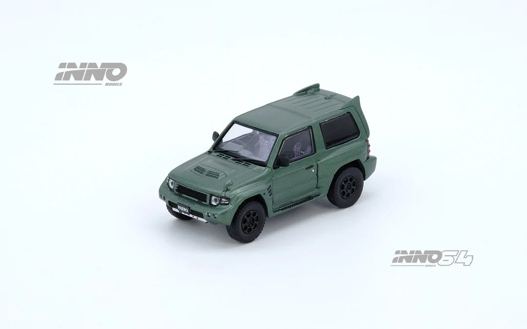 INNO64 Mitsubishi Pajero Evolution Satin Green