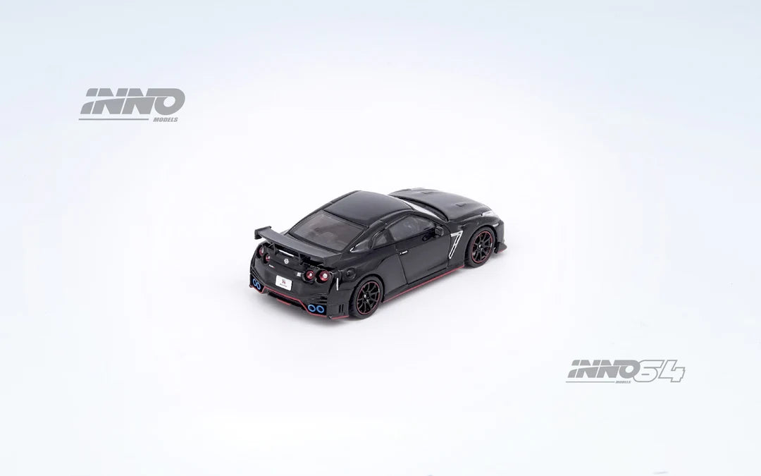 INNO64 1:64 Nissan GT-R (R35) Nismo