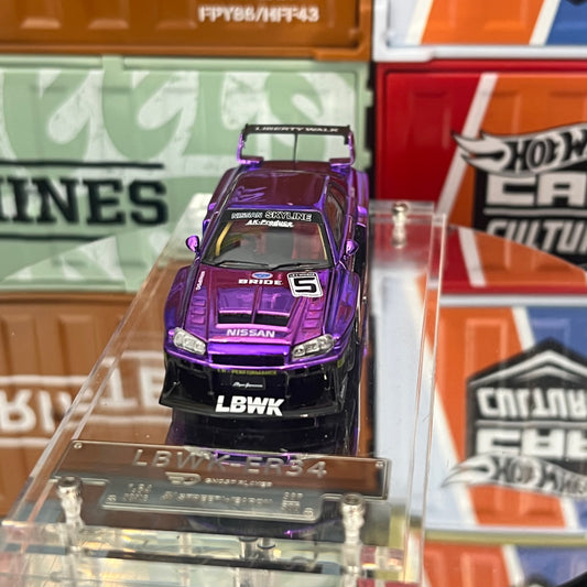 Street Weapon 1:64 Nissan Skyline ER34 LBWK Super Silhouette - Purple Chrome
