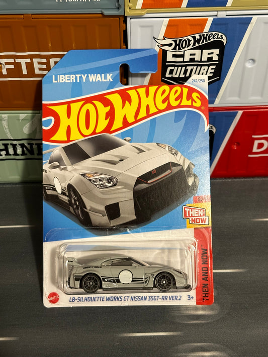 Hot Wheels 2024 LB-Silhouette Works GT Nissan 35GT-RR VER.2 Mainline 242/250 - AUSSIE diecast