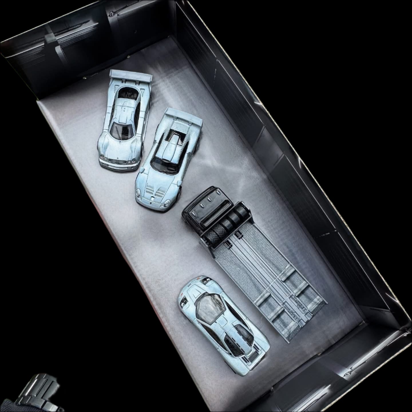 Hot Wheels 2025 Premium Le Mans 90’s Holy Trinity Diorama Box Set