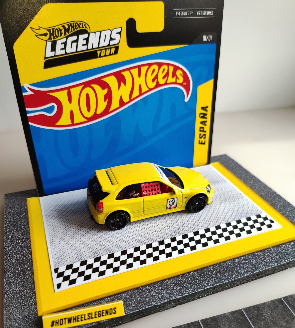 MR DIORAMAS Hot Wheels Legends Tour 1:64 Scene - AUSSIE diecast