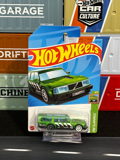 Hot Wheels Volvo 240 Dift Wagon STH Super Treasure Hunt 2023