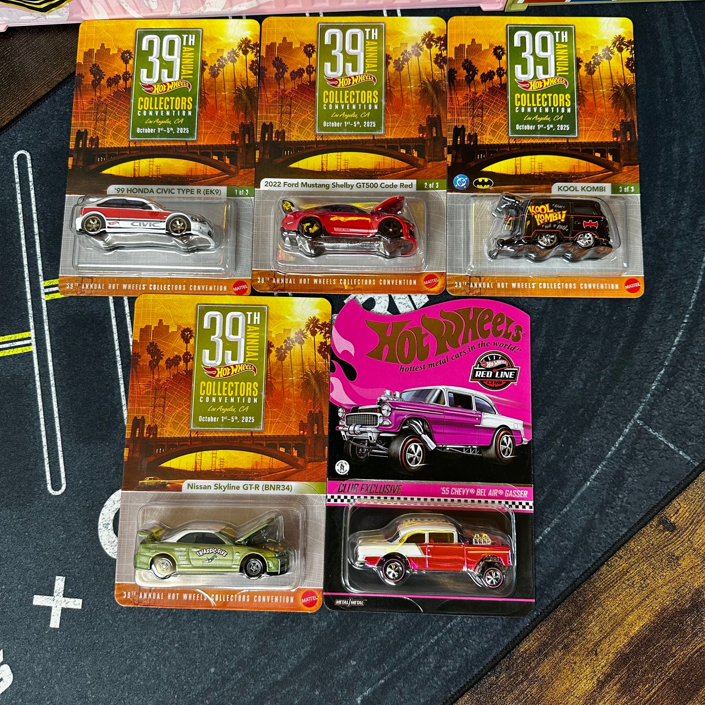 Hot Wheels 2025 39th LA Convention Cars