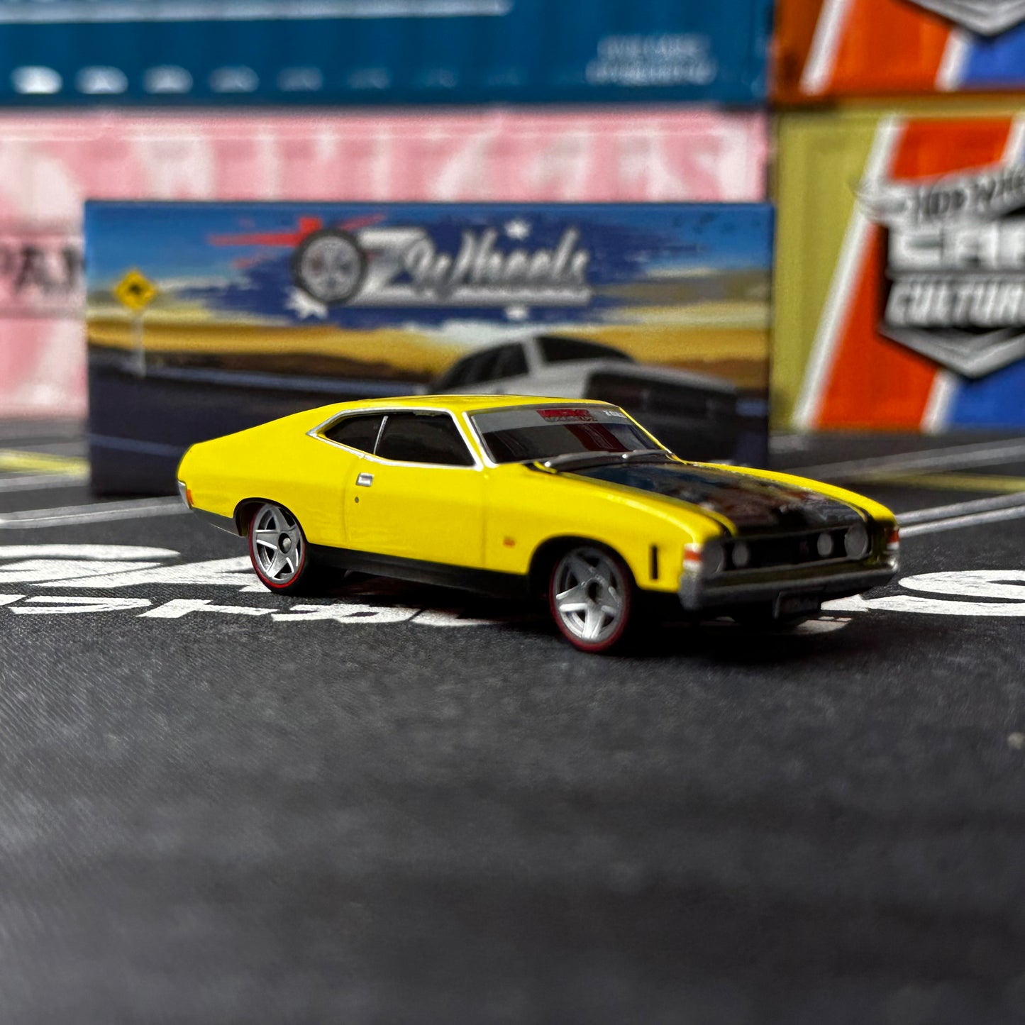 *LOOSE* OZ Wheels 2025 Diecast Model Expo 1972 XA Ford Falcon Coupe GT351  Redbellies