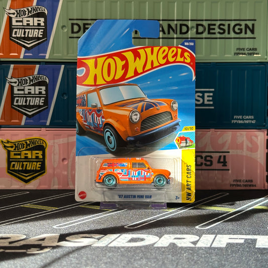 Hot Wheels 2025 Mainline '67 Austin Mini Van 169/250