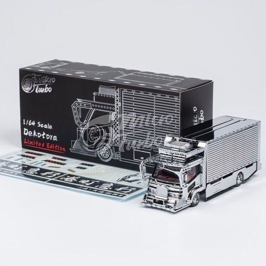 SILVER DEKOTORA BOX TRUCK