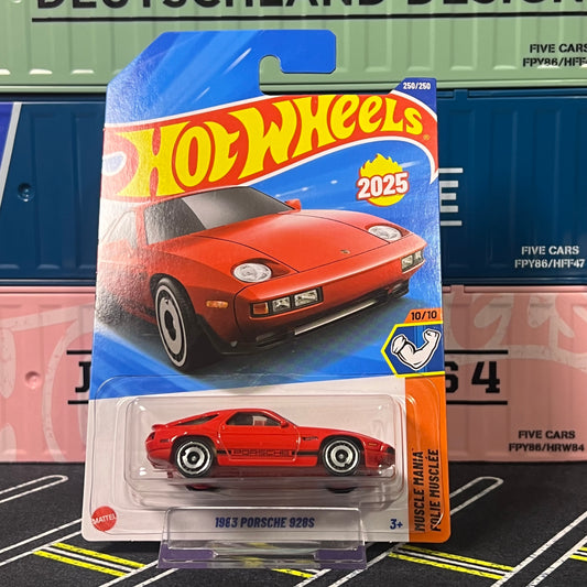 Hot Wheels 2025 Mainline 1983 Porsche 928S #250 Long Card - AUSSIE diecast