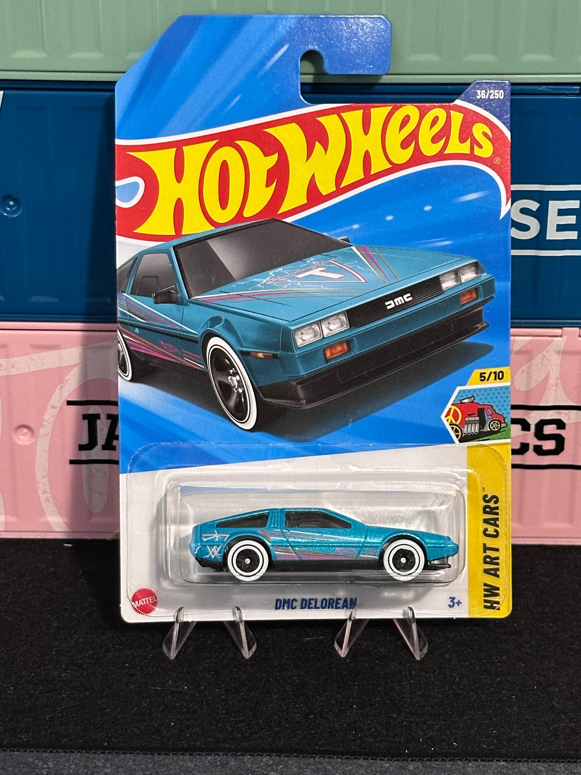 Hot Wheels 2025 DMC Delorean  Mainline 36/250