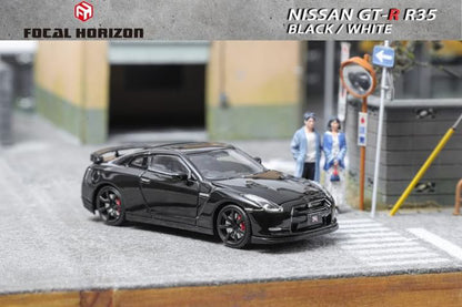 Focal Horizon 1:64 Nissan Skyline GTR R35 White or Black