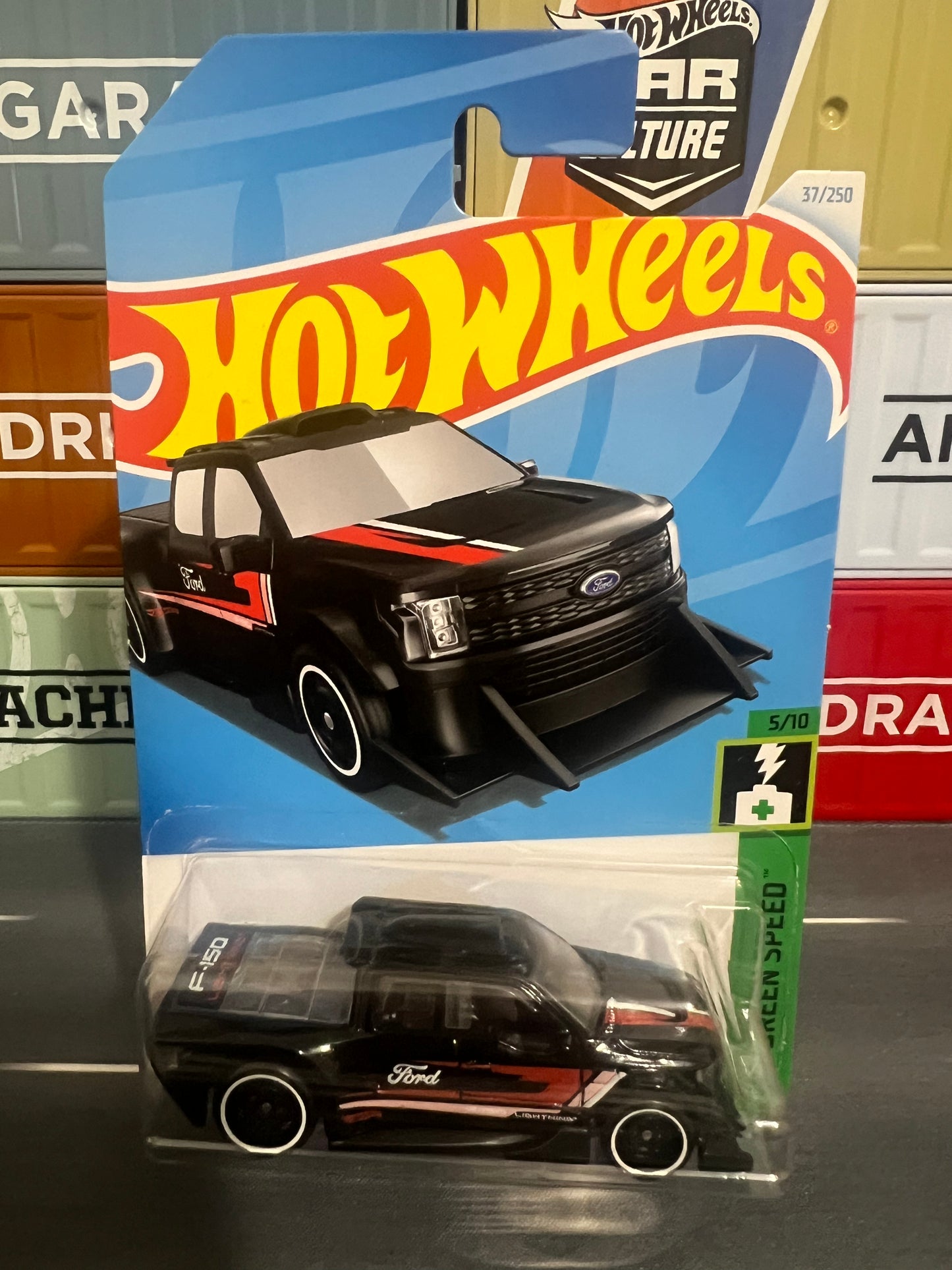 Hot Wheels 2024 Ford F-150 Lightning Custom Mainline 37/250