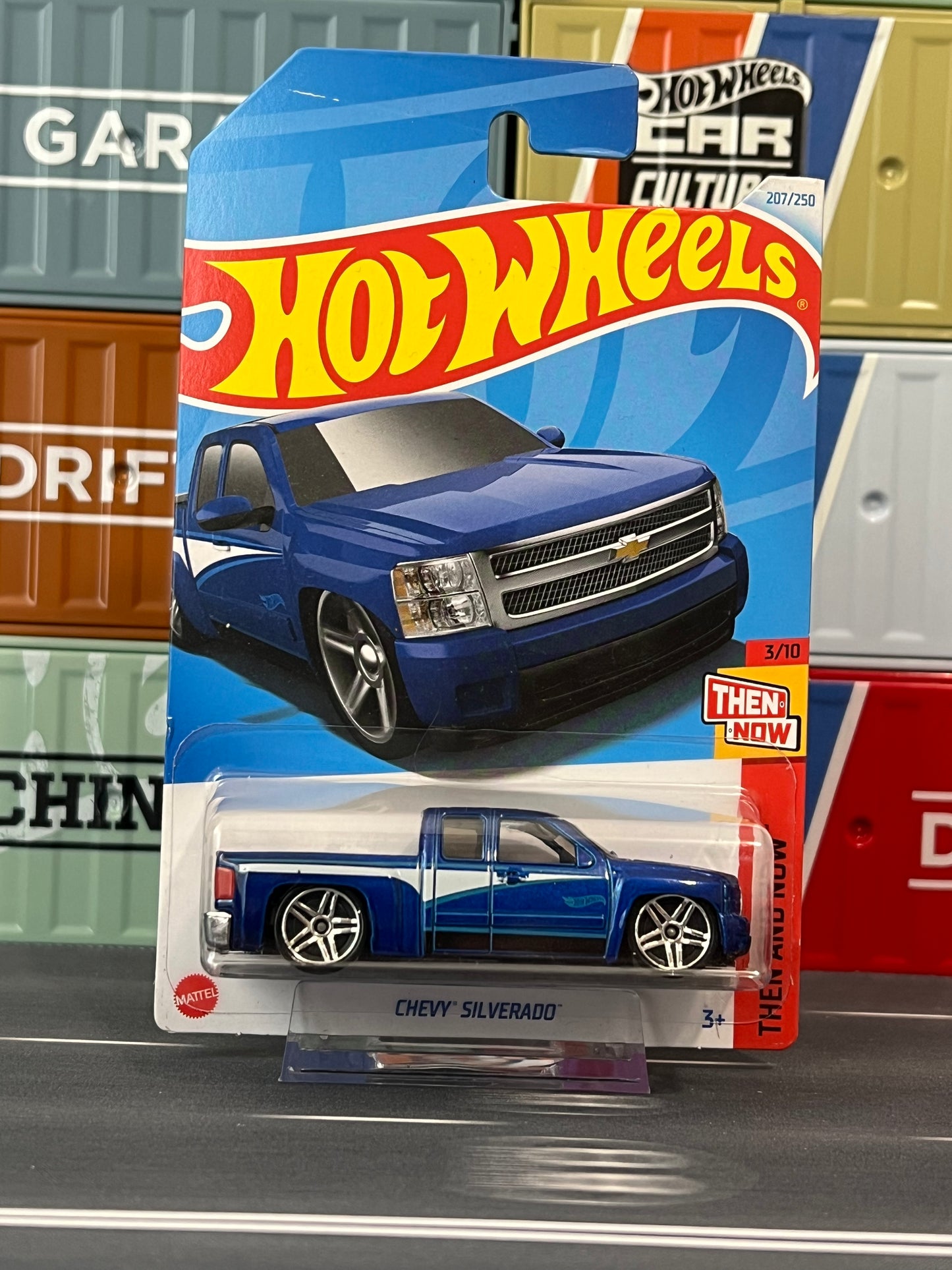 Hot Wheels 2024 Chevy Silverado Mainline 207/250 - AUSSIE diecast