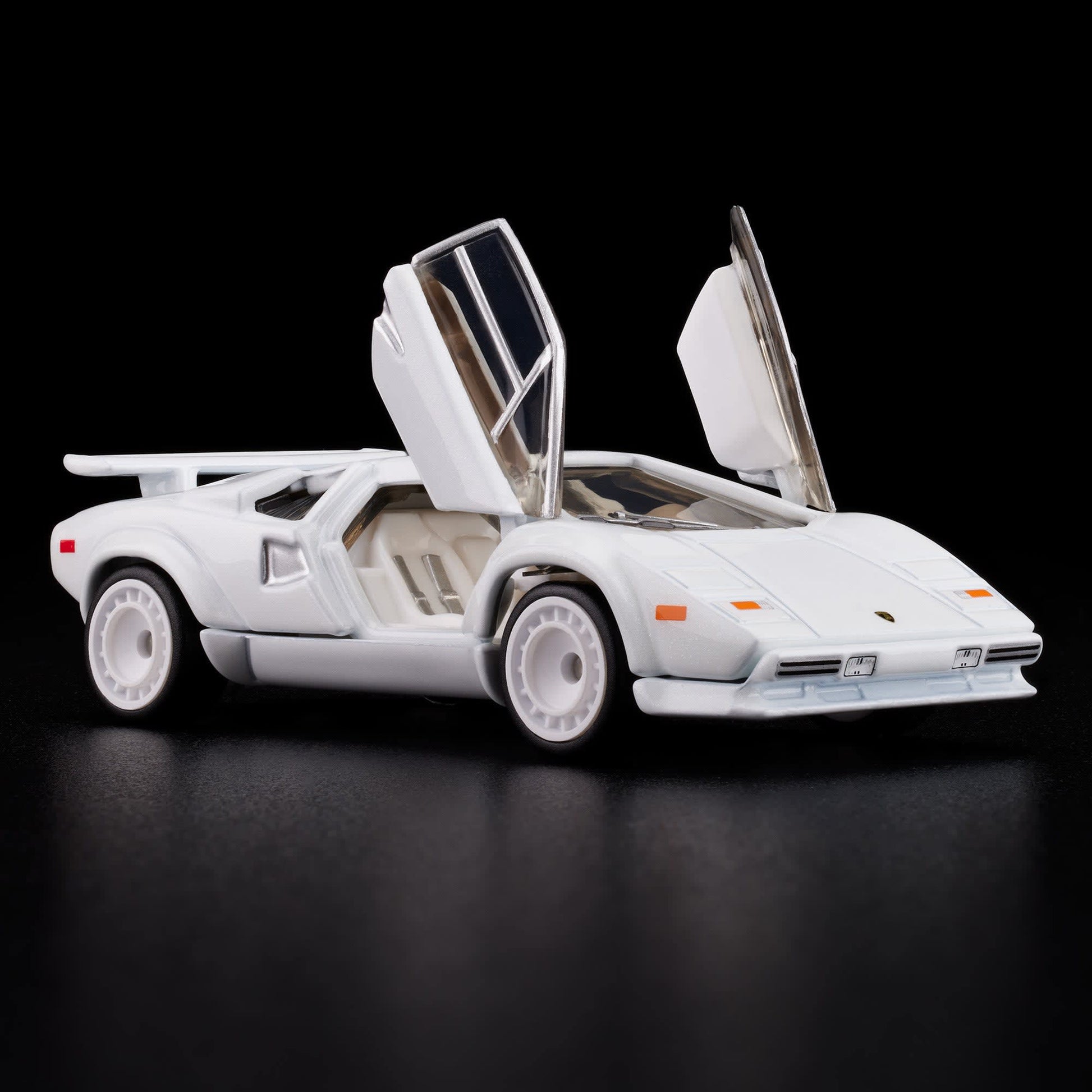 Hot Wheels 2025 RLC Exclusive 1982 Lamborghini Countach LP 500 S